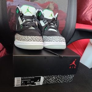 Air Jordan 3 Retro TD 'Pine Green' 7Y